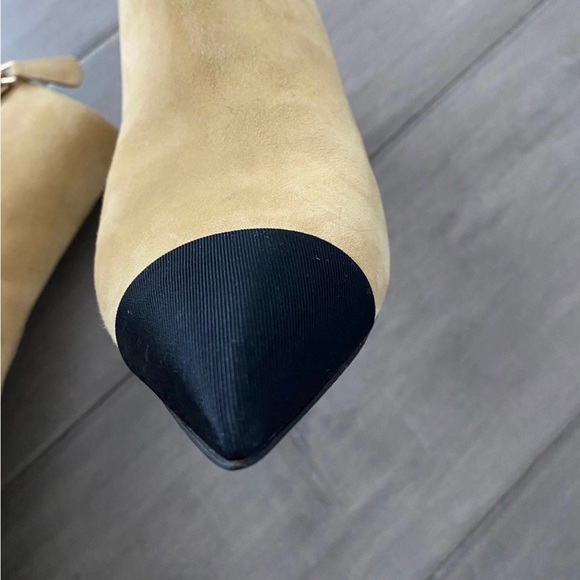 Chanel stiletto kitten low heel - Picture 8 of 13